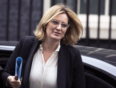 Βρετανία: Η Υπουργός εργασίας Άμπερ Ραντ στηρίζει τη συμφωνία για το Brexit